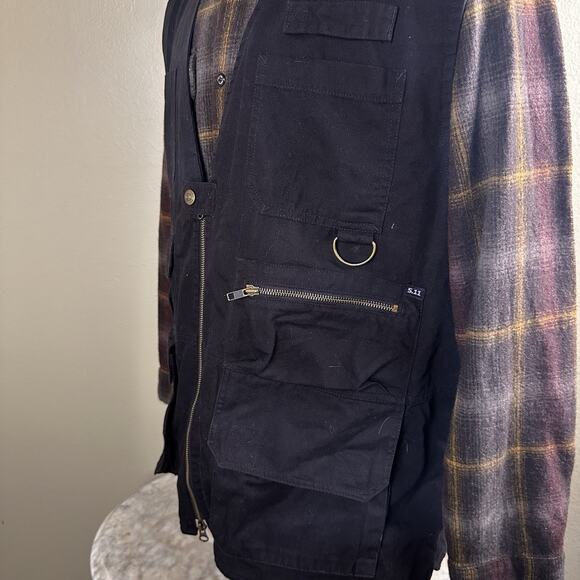 5.11 Tactical Vest Men 2XL XXL Black - Picture 11 of 16